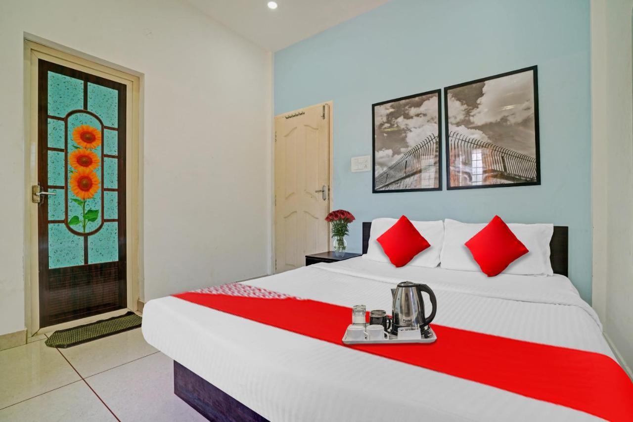 Oyo Thykoodam Sleep Inn Kochi Екстер'єр фото