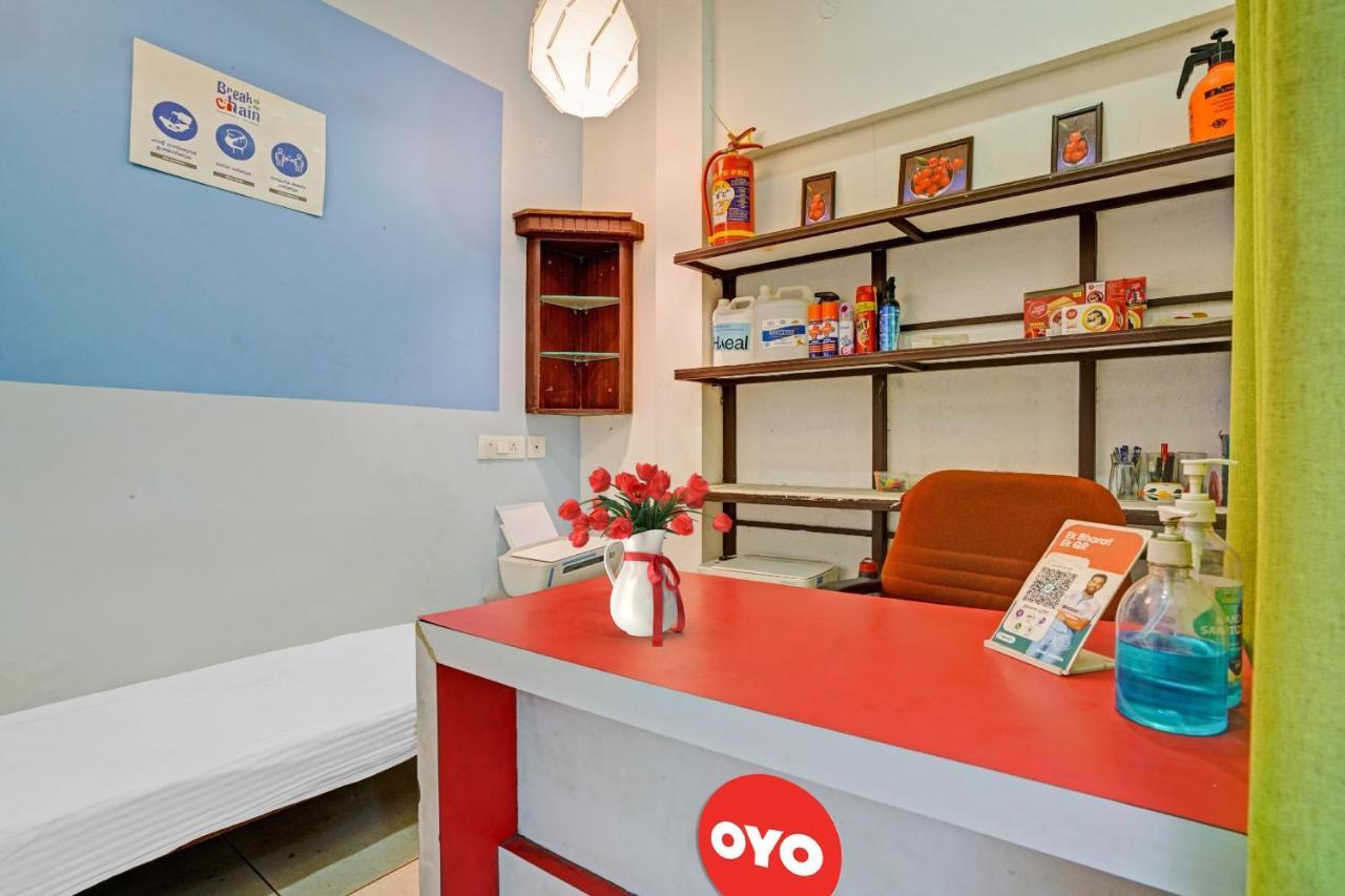 Oyo Thykoodam Sleep Inn Kochi Екстер'єр фото