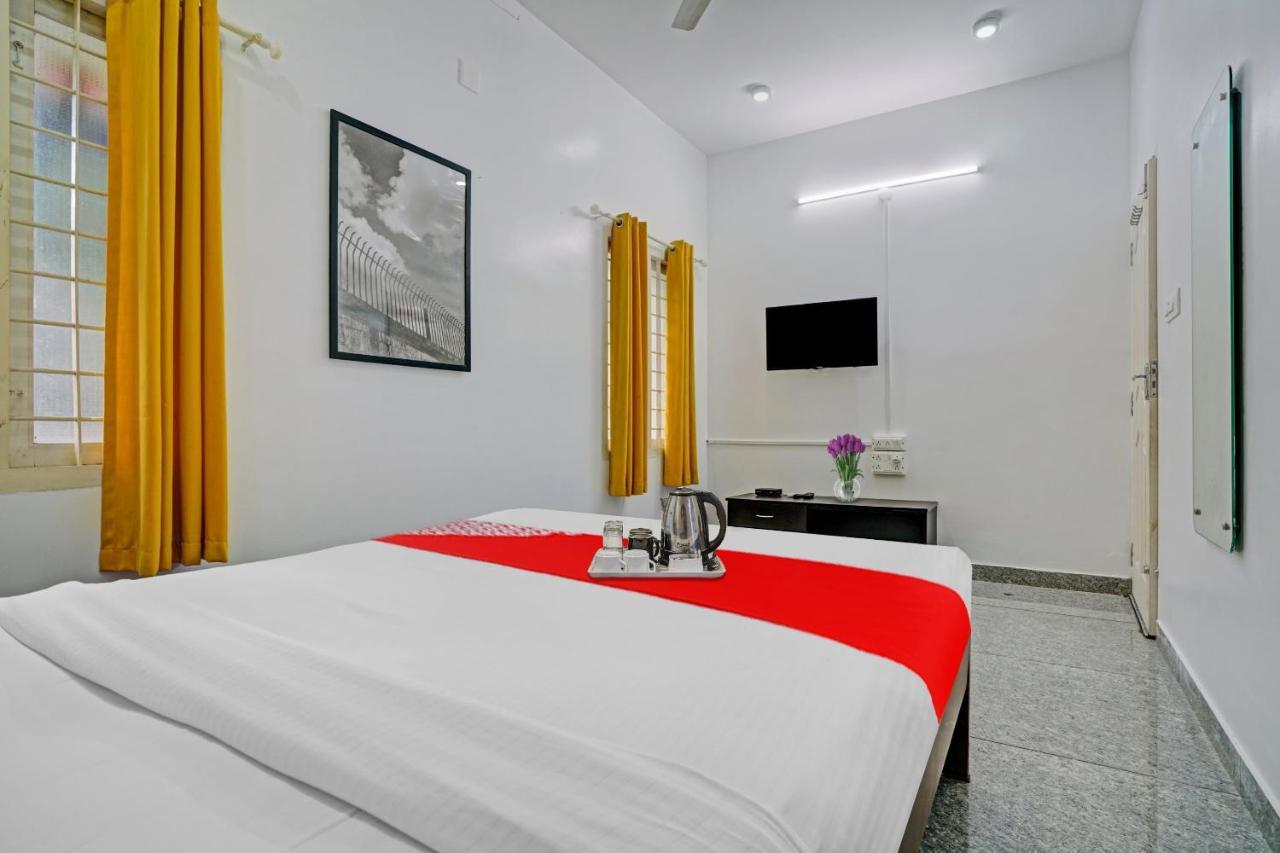 Oyo Thykoodam Sleep Inn Kochi Екстер'єр фото